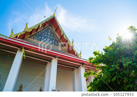 Wat Pho temple of budhist with beautiful art of pagoda locate in Bangkok city Wat Pho temple of budhist with beautiful art of pagoda locate in Bangkok city 105127933