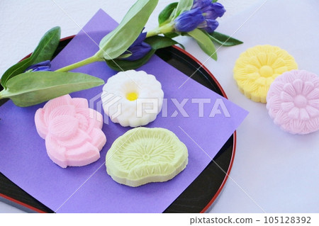 Rakugan offerings Rakugan offerings 105128392