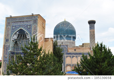 Beautiful tiled Amir Timur (Gur Amir) Mausoleum, Samarkand, Uzbekistan Beautiful tiled Amir Timur (Gur Amir) Mausoleum, Samarkand, Uzbekistan 105130038