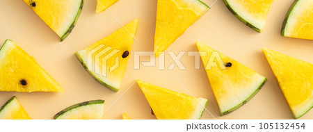 watermelon koyu yellow top view pattern Yellow watermelon スイカ yellow yellow watermelon yellow flesh watermelon 105132454