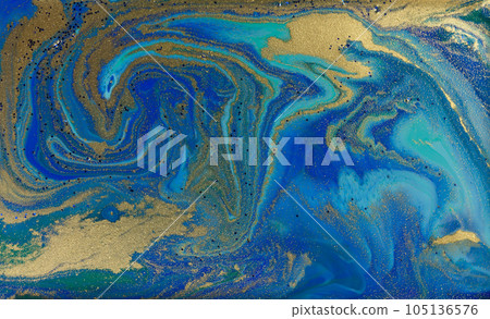 Golden Dust on Liquid Blue Ink Wave Background. 105136576