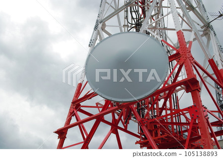 紅白塔上的電視天線（電視發射站） 105138893