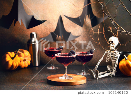 Halloween party cocktail bar decoration idea Halloween party cocktail bar decoration idea 105140120