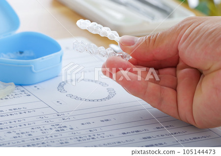 Mouthpiece used in dentistry 105144473