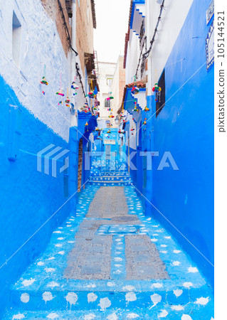 Streets of Chefchaouen 105144521
