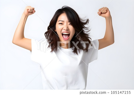 歡呼的女人白色背景 6 AI 生成的圖像 105147155