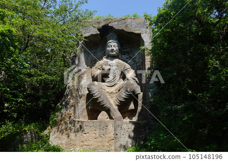 高取山摩崖大佛 105148196