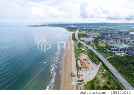 Drone | Chirihama Nagisa Driveway, the only coastal area in Japan where you can drive by car | Noto Satoyama Kaido | Hakui City, Ishikawa Prefecture Drone | Chirihama Nagisa Driveway, the only coastal area in Japan where you can drive by car | Noto Satoyama Kaido | Hakui City, Ishikawa Prefecture 105151082