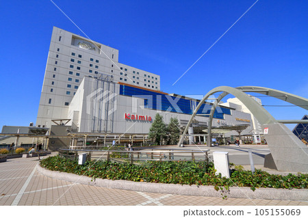 In front of Toyohashi Station, Aichi Prefecture 105155069