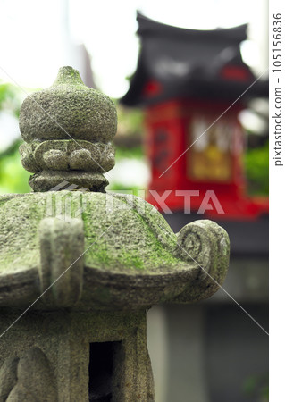 高崎市新町荻久稲荷神社的石燈籠 高崎市新町荻久稲荷神社的石燈籠 105156836