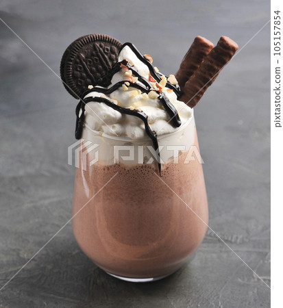 Chocolate cocktail on concrete backgrounds Chocolate cocktail on concrete backgrounds 105157854