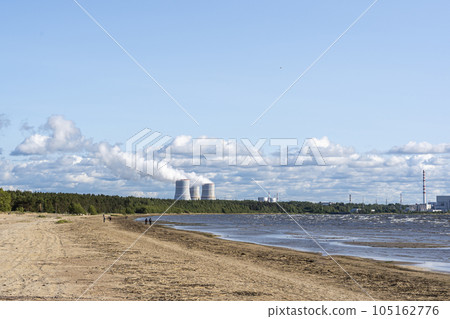 Nuclear power plant on the shore of the Gulf of the Sea 105162776