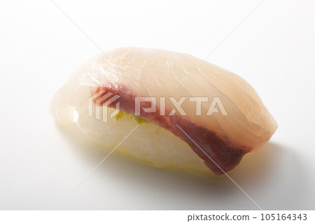 Nigiri Sushi Hamachi 105164343