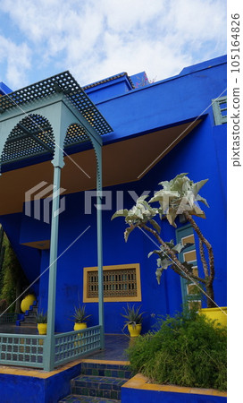 Majorelle blue building [Morocco, Marrakech] 105164826