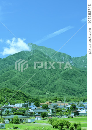 Hakushu-cho, Hokuto City, Kaikoma with green clouds, Kaikoma in summer Hakushu-cho, Hokuto City, Kaikoma with green clouds, Kaikoma in summer 105168748