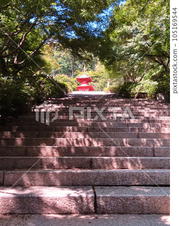 Katsuo-ji temple precincts Taho-do on the stairs Katsuo-ji temple precincts Taho-do on the stairs 105169544