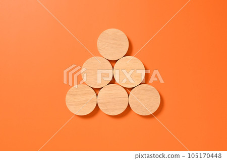Wooden circle cubes mock up on abstract background for business concept, Business process, Copy space, Wooden blocks with copy space for text or symbols, Background with copy space Wooden circle cubes mock up on abstract background for business concept, Business process, Copy space, Wooden blocks with copy space for text or symbols, Background with copy space 105170448