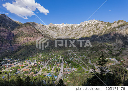 Sunny high angle view of the Ouray town Sunny high angle view of the Ouray town 105171476