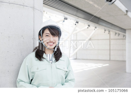 Construction industry, building equipment, maintenance image Female worker 105175066