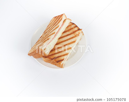 熱三明治火腿奶酪橫截面 105175078
