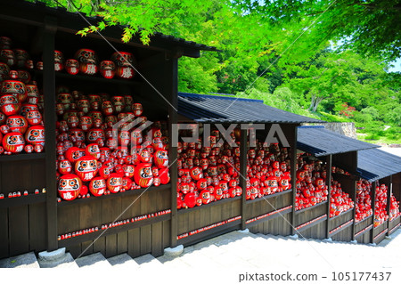 [Osaka Prefecture] Katsuo-ji Temple's Katsuo-ji Daruma Depository 105177437