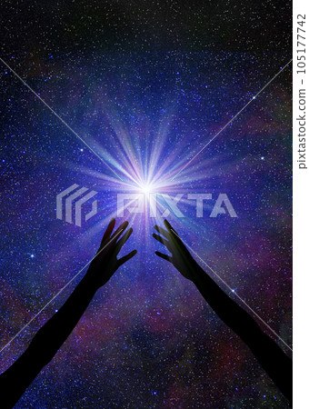 星空背景上的手牽手 105177742