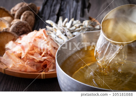 take Japanese soup stock take Japanese soup stock 105181088
