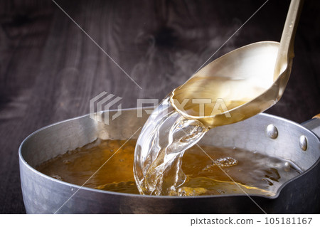 take Japanese soup stock 105181167