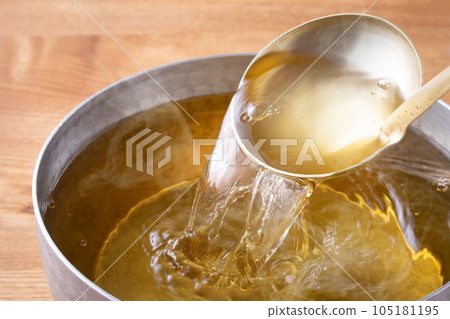 take Japanese soup stock 105181195