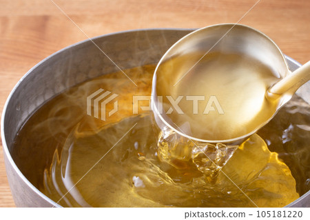 take Japanese soup stock 105181220