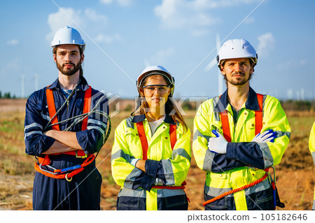 Portrait of maintenance engineers technicians working outdoor together 105182646