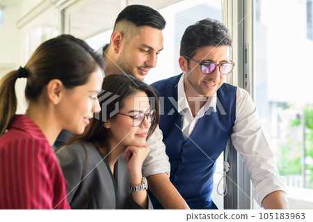 Group of business team meeting and brainstorming at office Group of business team meeting and brainstorming at office 105183963