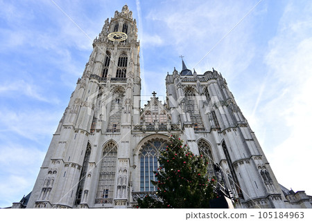 The spire of the Cathedral of Our Lady of Antwerp 105184963