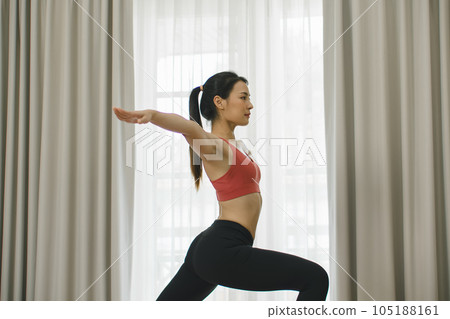 Mindful Movement Mindful Movement 105188161