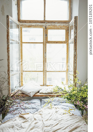 Minimalistic retro bedroom interior 105189201