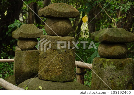 Myohoji Temple Nichiei Shonin Tomb Minamikata Tomb 105192400