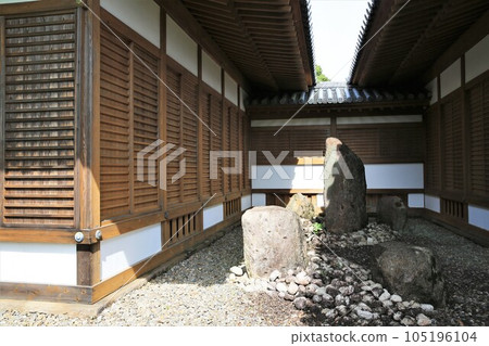 佐渡原城 105196104