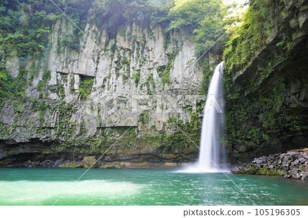 This waterfall This waterfall 105196305