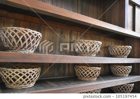 Dressing room of a public bath 105197454