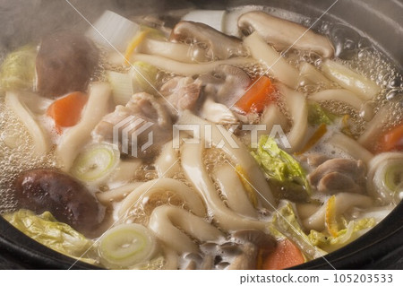 Stewed udon noodles Stewed udon noodles 105203533
