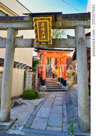 京都伏見稻荷神社大羽稻荷 105207692