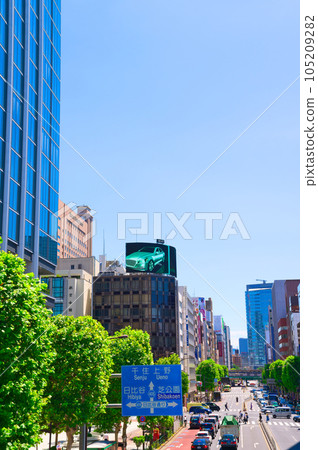 [東京] 8月，日比谷通、新橋車站建築區景觀《國道405號線》 105209282
