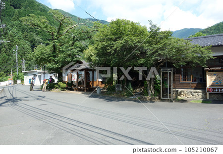 JR青梅線鳩之洲站廁所(東京都西玉郡奧玉町) JR青梅線鳩之洲站廁所(東京都西玉郡奧玉町) 105210067