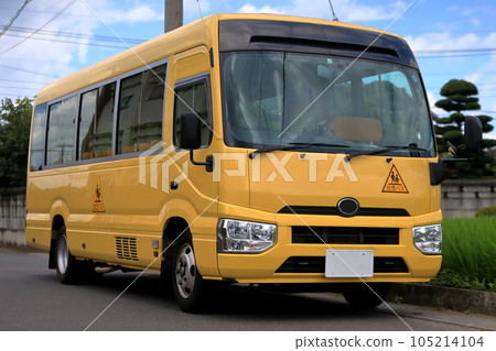 Kindergarten bus 105214104