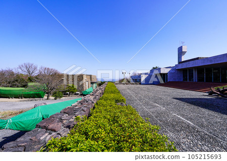 五色台山頂的瀨戶內海歷史民俗博物館（香川縣高松市） 105215693