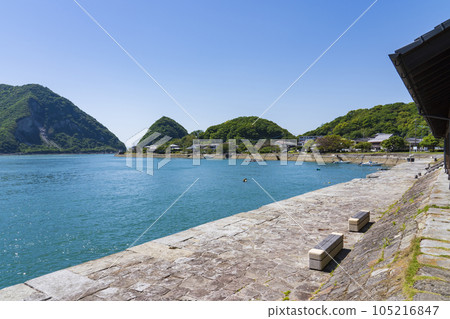 [World Heritage] Misumi West Port Stone Wharf (Site of Japan's Meiji Industrial Revolution) 105216847