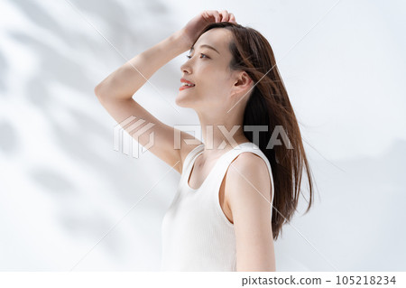 Hair care woman with long hair Hair care woman with long hair 105218234