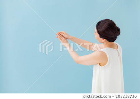 Skin care senior woman Skin care senior woman 105218730