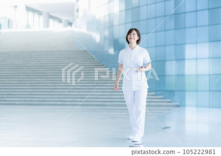 Young nurse working in a hospital Young nurse working in a hospital 105222981