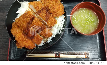 Hot cutlet bowl Hot cutlet bowl 105223145